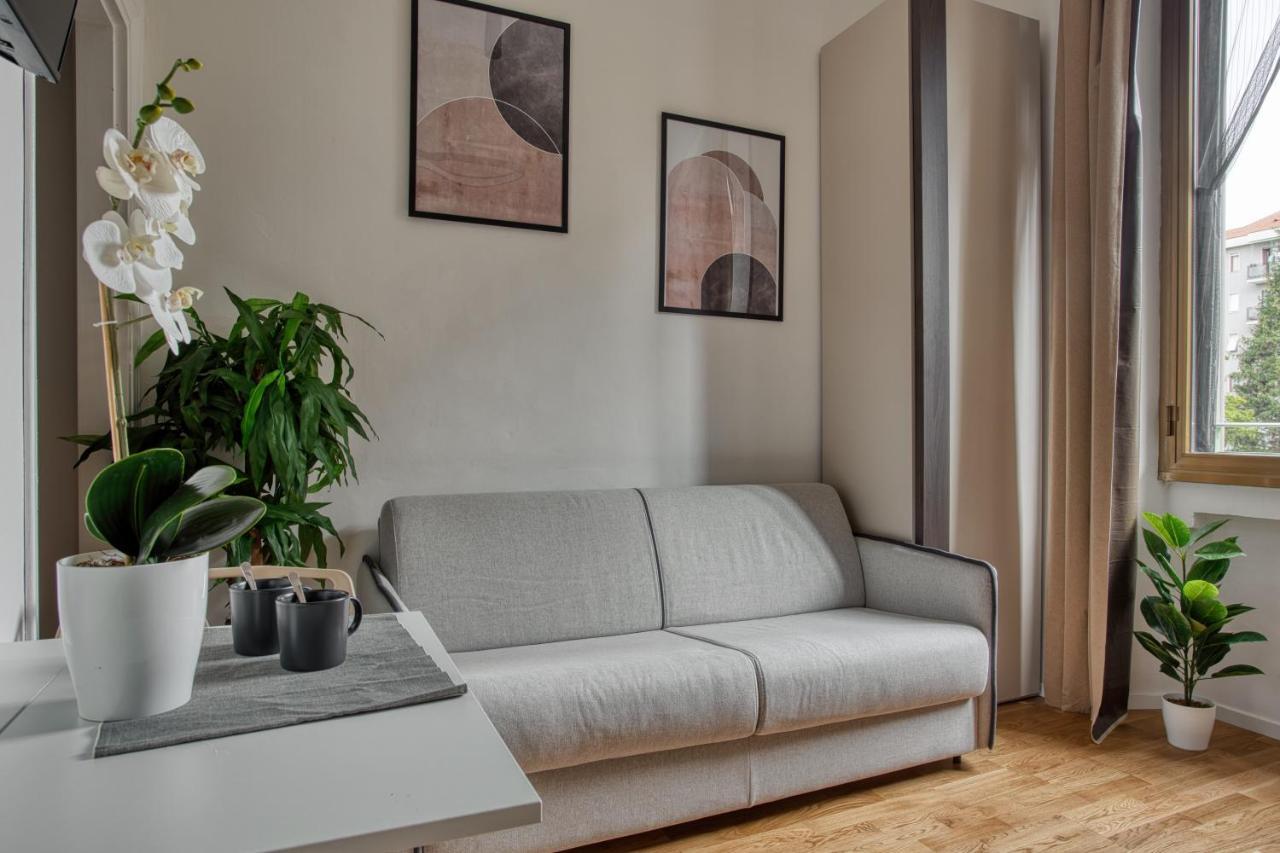 Joivy Chic Studio, Easy Access To Centre Milan Bagian luar foto