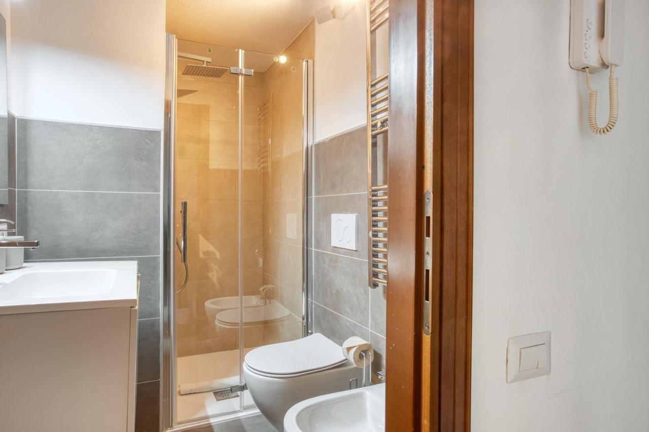 Joivy Chic Studio, Easy Access To Centre Milan Bagian luar foto