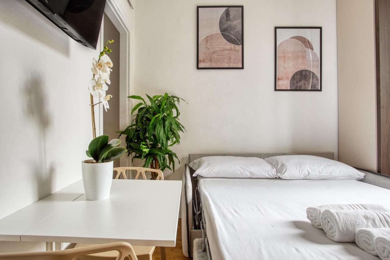 Joivy Chic Studio, Easy Access To Centre Milan Bagian luar foto